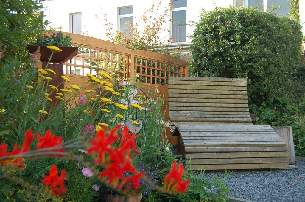 Hotel-Ferienwohnungen Cafe Maarblick Schalkenmehren Kültér fotó